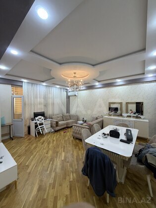 3 otaqlı Yeni tikili, Qara Qarayev m., Bakı