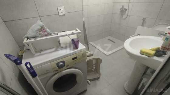 1 otaqlı Köhnə tikili, Elmlər Akademiyası m., Bakı