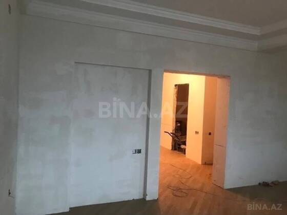 4 otaqlı Yeni tikili, Nizami m., Bakı