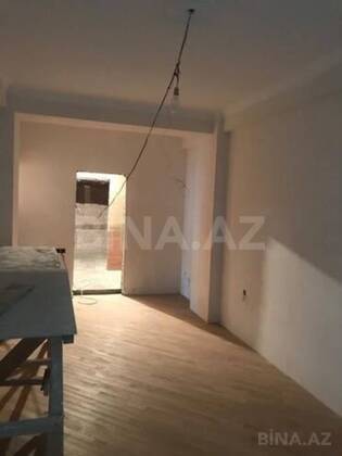 4 otaqlı Yeni tikili, Nizami m., Bakı