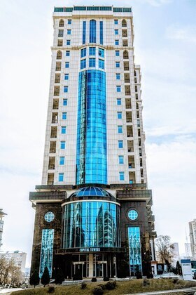 4 otaqlı Yeni tikili, Nizami m., Bakı