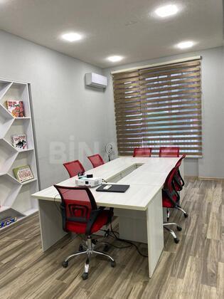 6 otaqlı Ofis, Həzi Aslanov m., Bakı