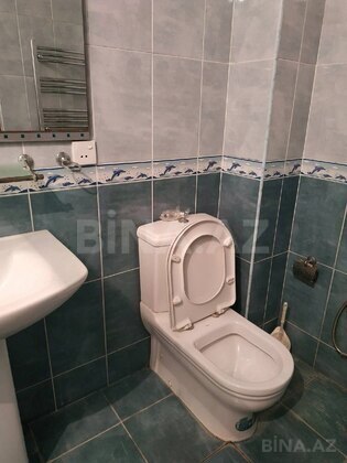 3 otaqlı Köhnə tikili, 8-ci kilometr q., Bakı