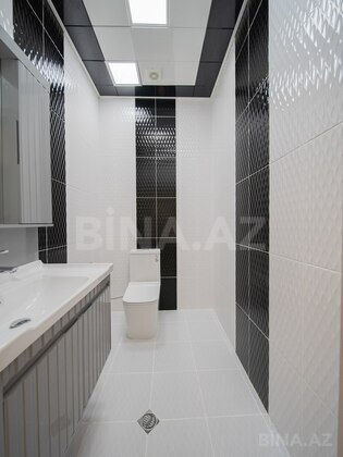 4 otaqlı Yeni tikili, 8 Noyabr m., Bakı