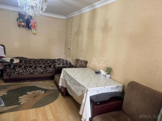 1 otaqlı Köhnə tikili, İnşaatçılar m., Bakı