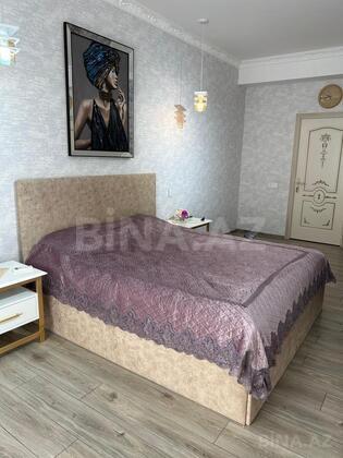4 otaqlı Yeni tikili, Şah İsmayıl Xətai m., Bakı