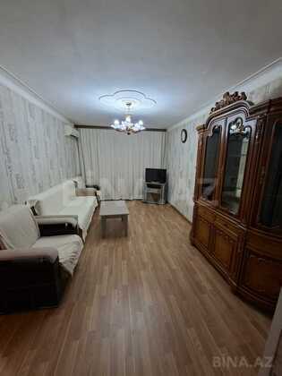 2 otaqlı Köhnə tikili, Neftçilər m., Bakı