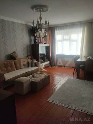2 otaqlı Köhnə tikili, Xalqlar Dostluğu m., Bakı