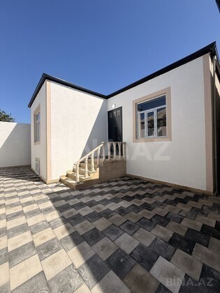 4 otaqlı Həyət evi/Bağ evi, Binə q., Bakı