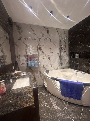 3 otaqlı Yeni tikili, Avtovağzal m., Bakı