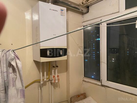 2 otaqlı Köhnə tikili, Elmlər Akademiyası m., Bakı