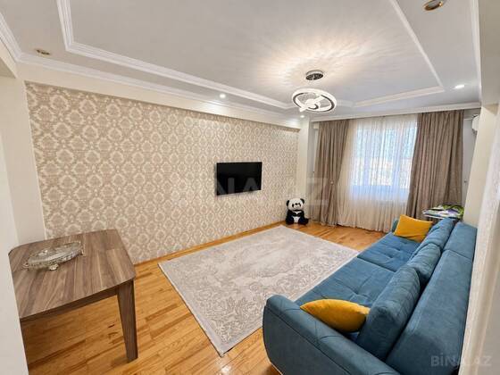 2 otaqlı, 80.0 m², İnşaatçılar