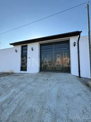4 otaqlı, 135.0 m², Saray