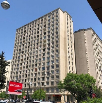 2 otaqlı Yeni tikili, İnşaatçılar m., Bakı