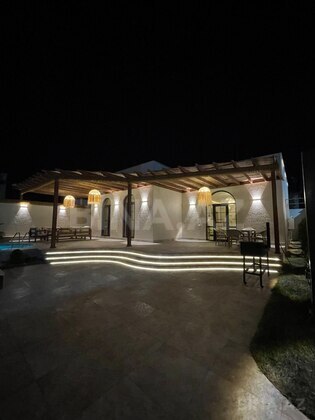 4 otaqlı Həyət evi/Bağ evi, Buzovna q., Bakı