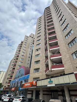 3 otaqlı Yeni tikili, 8 Noyabr m., Bakı