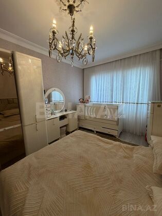 3 otaqlı Köhnə tikili, Azadlıq Prospekti m., Bakı