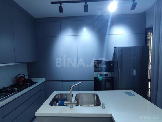 3 otaqlı Yeni tikili, 8 Noyabr m., Bakı