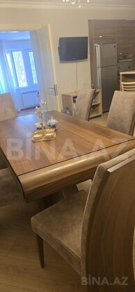 3 otaqlı Köhnə tikili, Yasamal r., Bakı