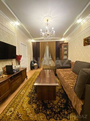 2 otaqlı Köhnə tikili, Memar Əcəmi m., Bakı