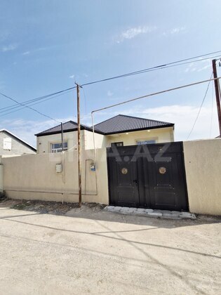 4 otaqlı Həyət evi/Bağ evi, Binə q., Bakı