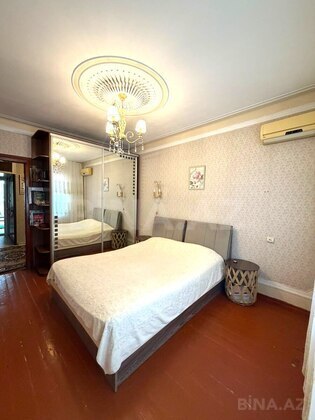 3 otaqlı Köhnə tikili, Neftçilər m., Bakı