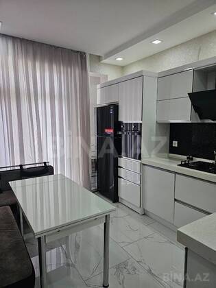 3 otaqlı Yeni tikili, 8 Noyabr m., Bakı