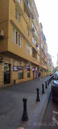 3 otaqlı Köhnə tikili, 28 May m., Bakı
