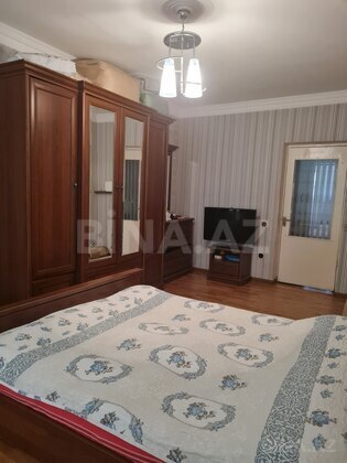2 otaqlı Köhnə tikili, Həzi Aslanov m., Bakı