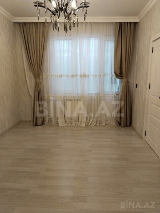 2 otaqlı Köhnə tikili, Memar Əcəmi m., Bakı