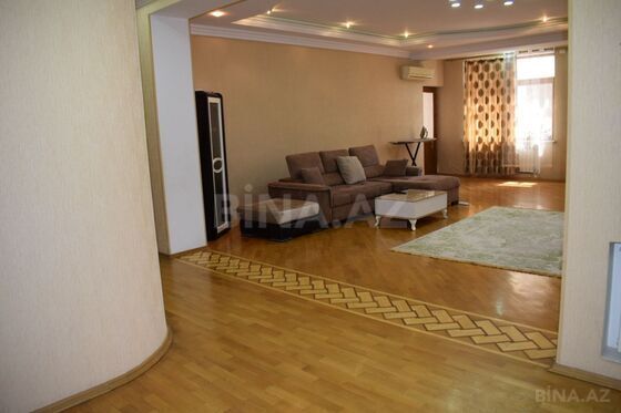 3 otaqlı Yeni tikili, 28 May m., Bakı
