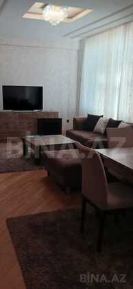 3 otaqlı Yeni tikili, 8 Noyabr m., Bakı
