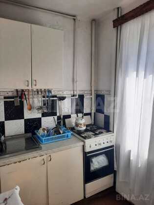 1 otaqlı Köhnə tikili, Bakıxanov q., Bakı