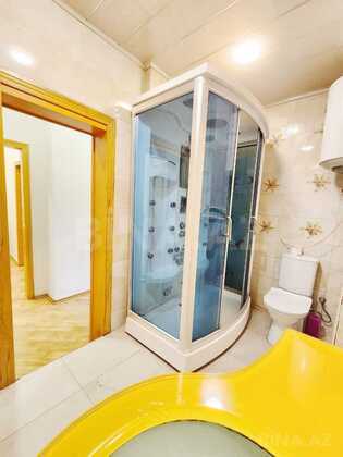 3 otaqlı Köhnə tikili, Sahil m., Bakı