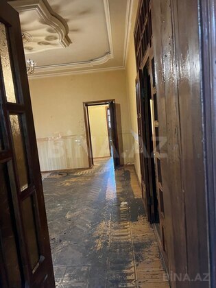 6 otaqlı Köhnə tikili, Nərimanov r., Bakı