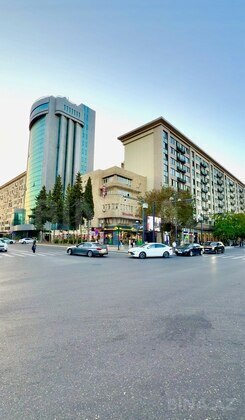 3 otaqlı Köhnə tikili, Gənclik m., Bakı