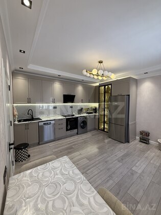 3 otaqlı, 130.0 m², Balaxanı