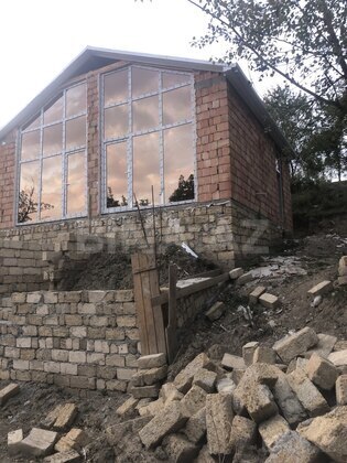 3 otaqlı, 64.0 m²