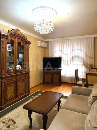 2 otaqlı Köhnə tikili, Həzi Aslanov m., Bakı