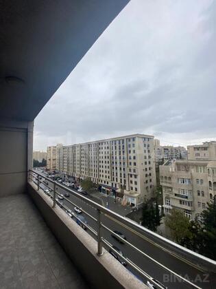 3 otaqlı, 136.0 m², Gənclik