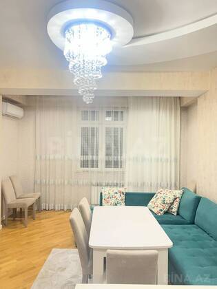 2 otaqlı Yeni tikili, Qara Qarayev m., Bakı