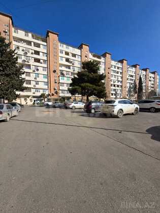 3 otaqlı Köhnə tikili, Bakıxanov q., Bakı