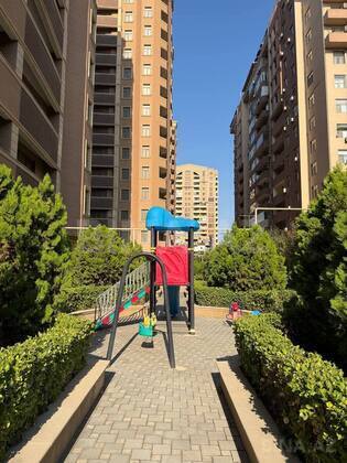 2 otaqlı Yeni tikili, 28 May m., Bakı