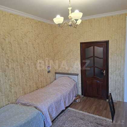 4 otaqlı Köhnə tikili, Suraxanı r., Bakı