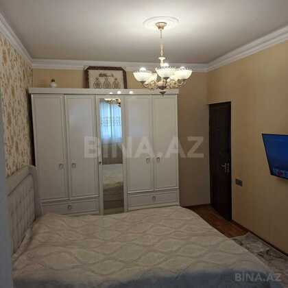 4 otaqlı Köhnə tikili, Suraxanı r., Bakı