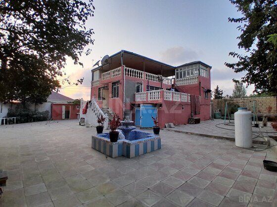 4 otaqlı Həyət evi/Bağ evi, Novxanı q., Bakı