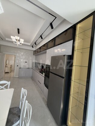 3 otaqlı Yeni tikili, 20 Yanvar m., Bakı