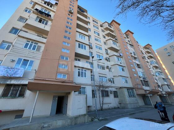 2 otaqlı Köhnə tikili, Bakıxanov q., Bakı