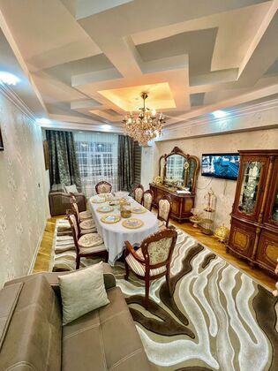 3 otaqlı, 140.0 m²