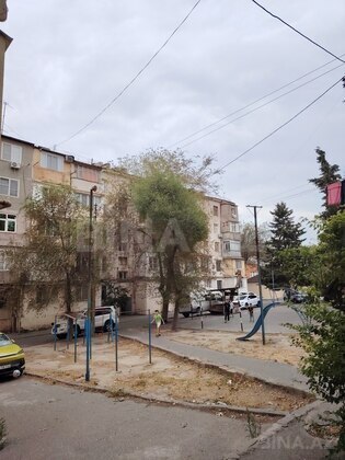 2 otaqlı Köhnə tikili, Elmlər Akademiyası m., Bakı